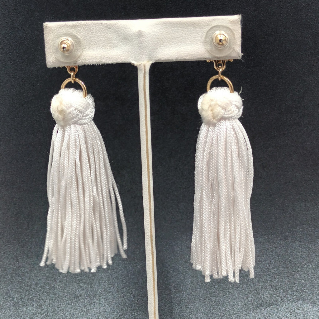 Pierced Earrings white Tassel Gold tone Faceted Glass Statement Dangle 3 1/4"