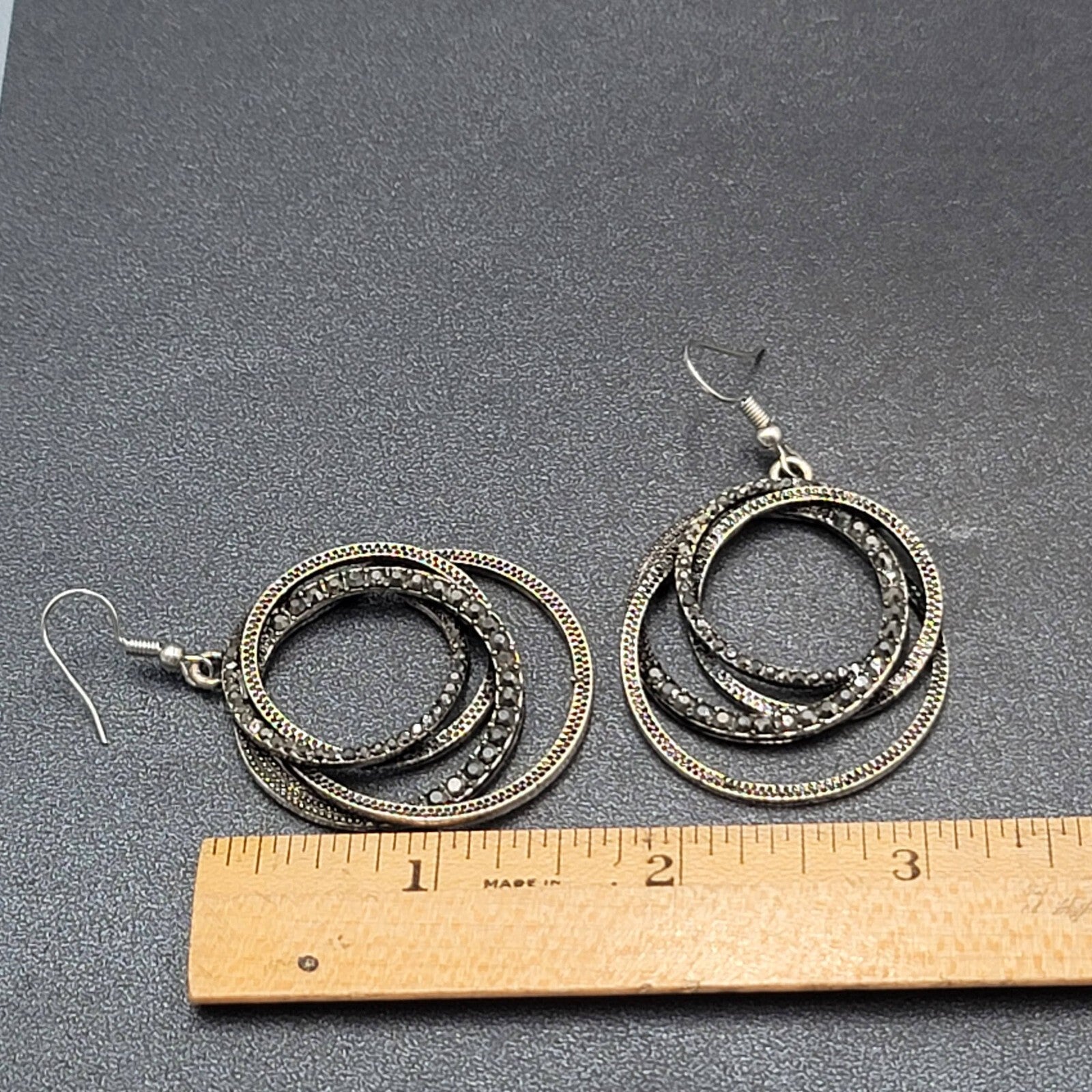 Pierced Earrings Black Metal Circle Hoops Dangle 1.75"