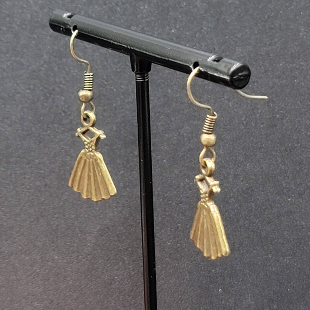 Dress Pierced Earrings Bronze tone Dangle 3/4"