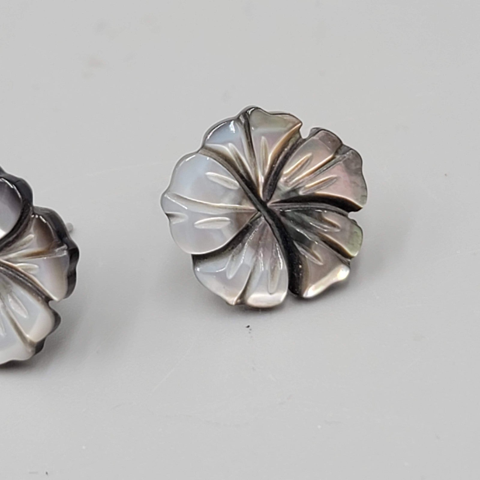 Hand Carved Shell Flower Studs Pierced Earrings 5/8"