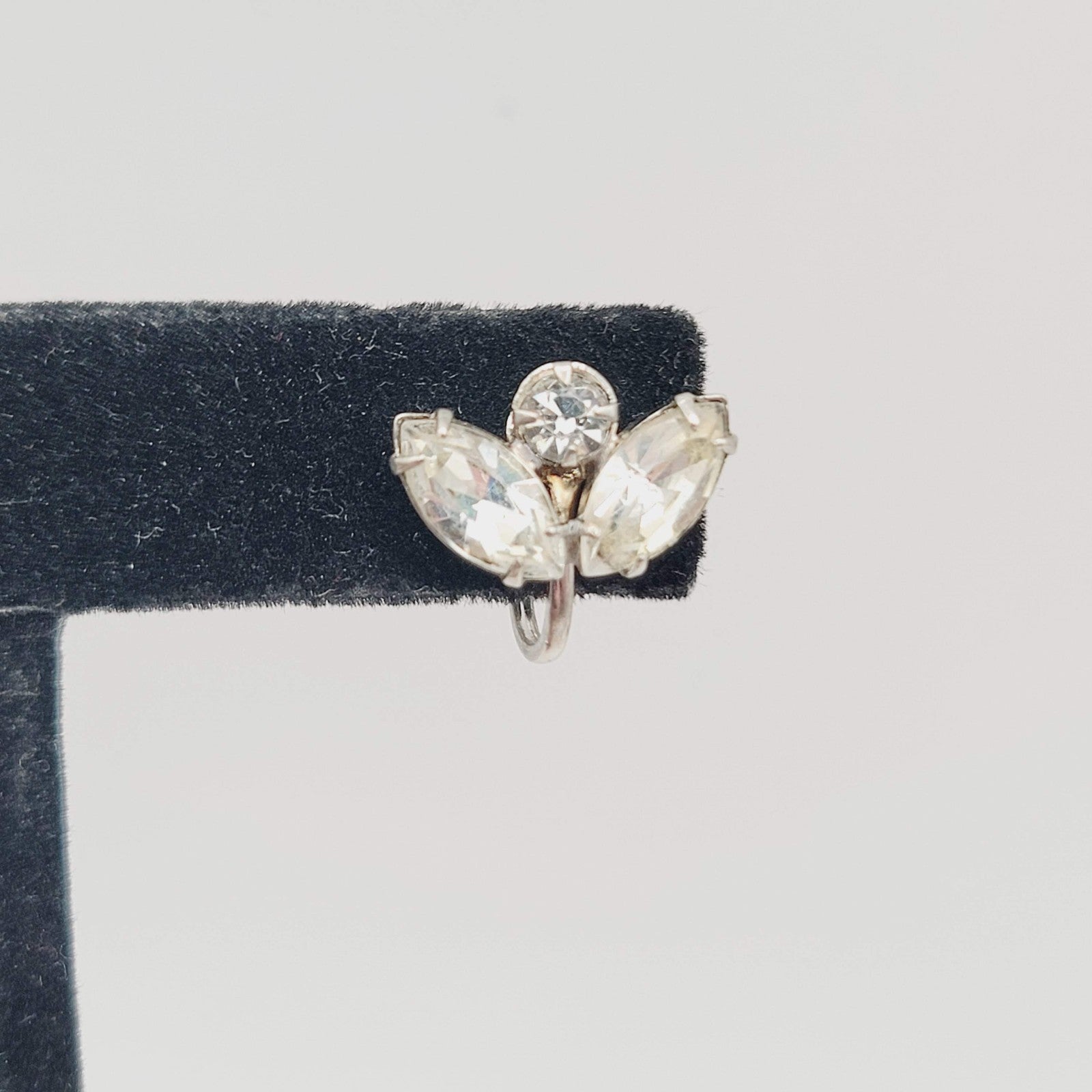 Vintage Rhinestone Stud Clip on Earrings Silver tone Screw Back 3/8 in