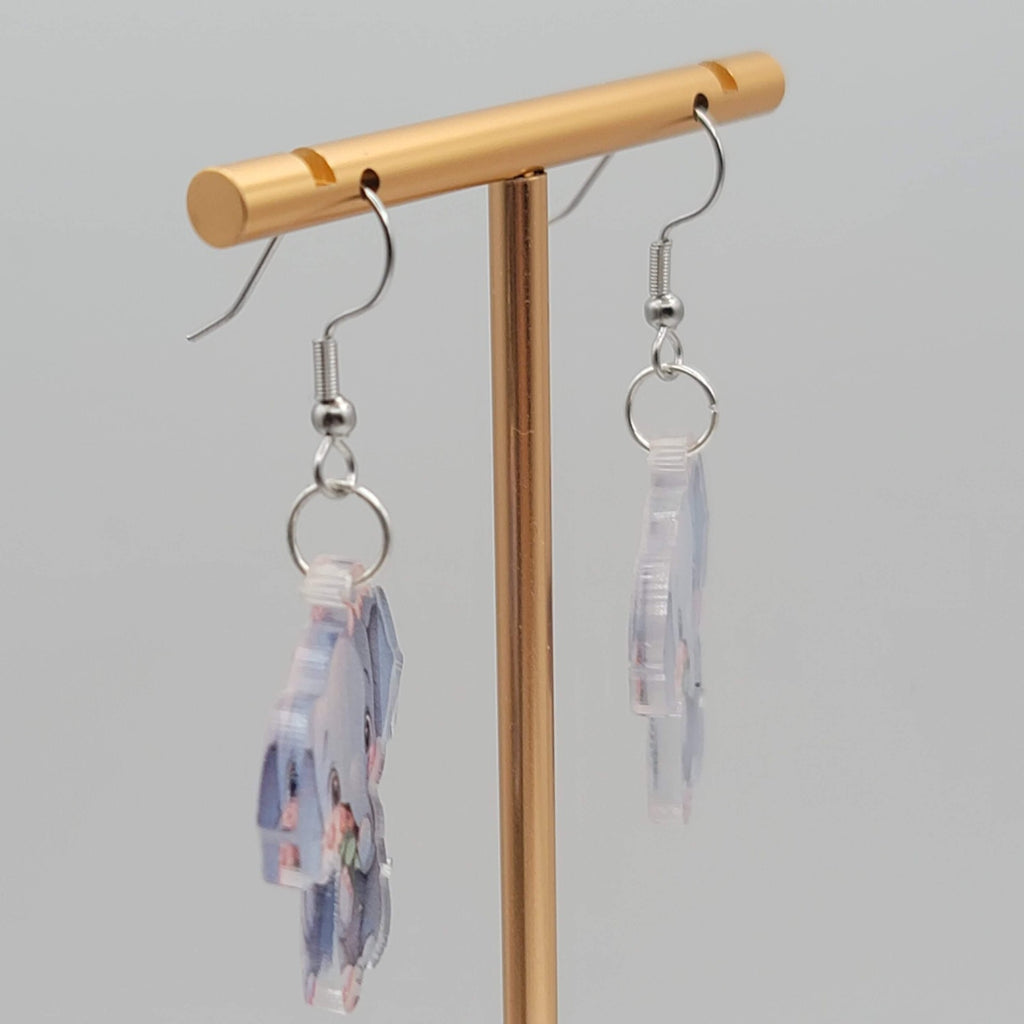 Elephant Pierced Earrings Acrylic Silver tone Dangle  1.25 in