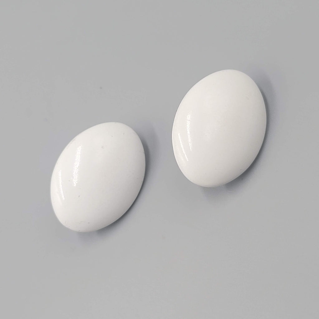 Vintage White Enamel Oval Clip on Earrings Drop MCM 1 1/8"