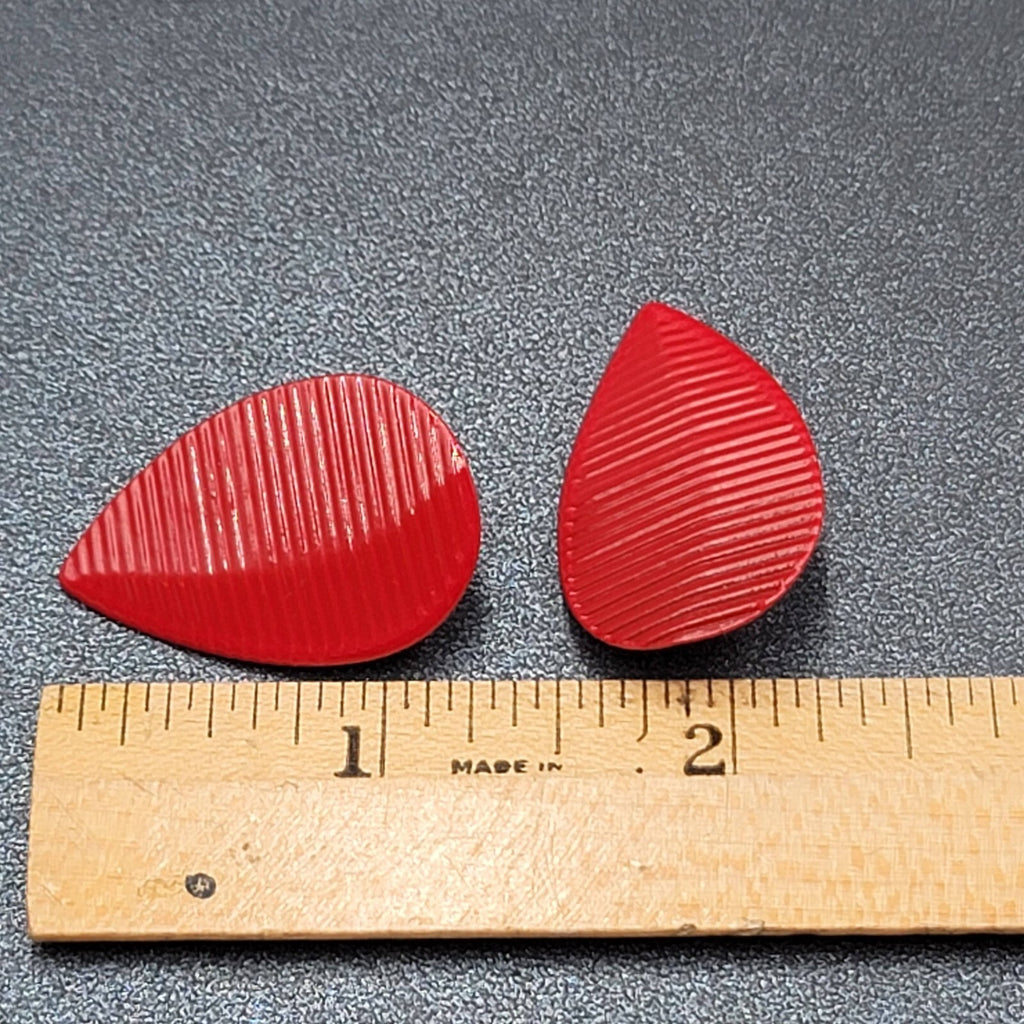 Vintage Clip on Earrings Red Enamel Ribbed Teardrop 1.25"