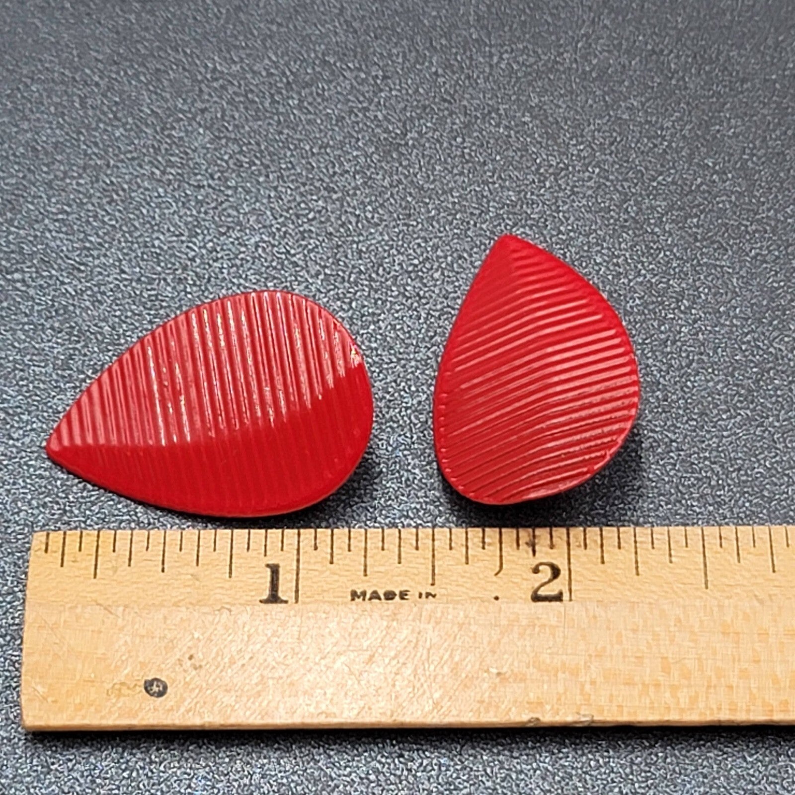 Vintage Clip on Earrings Red Enamel Ribbed Teardrop 1.25"