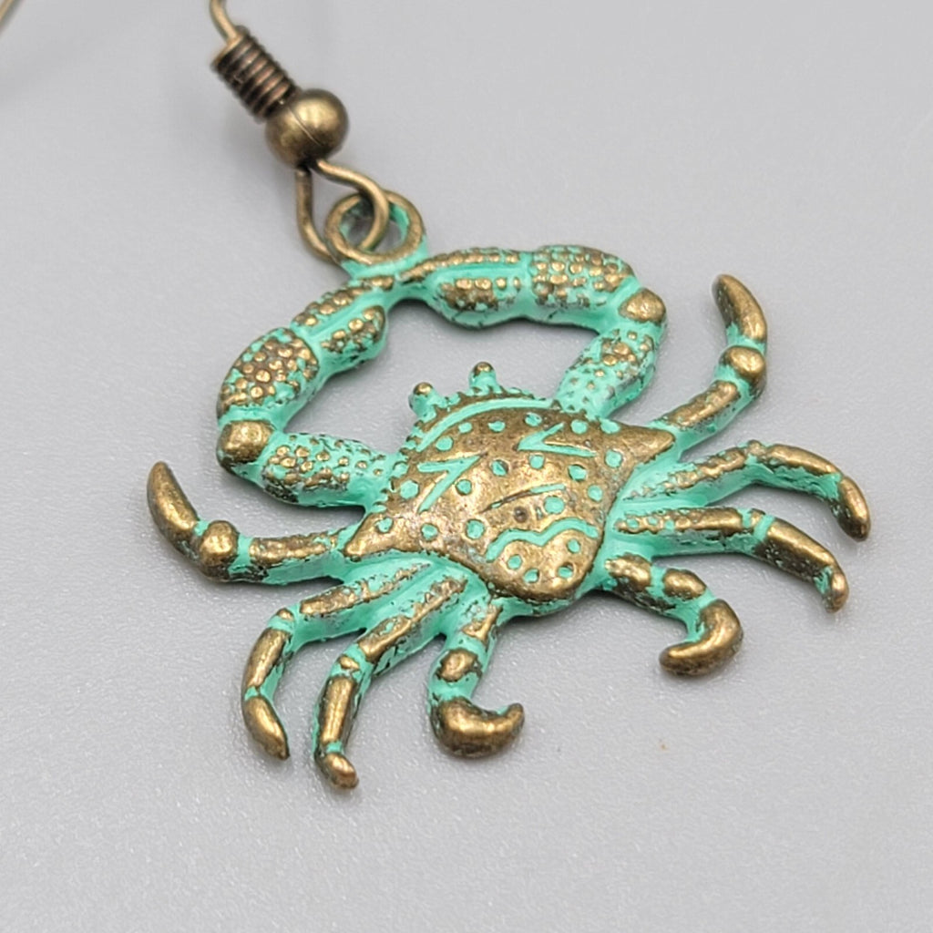Crab Beach Sea life Pierced Earrings Bronze tone Green wash Dangle 7/8"