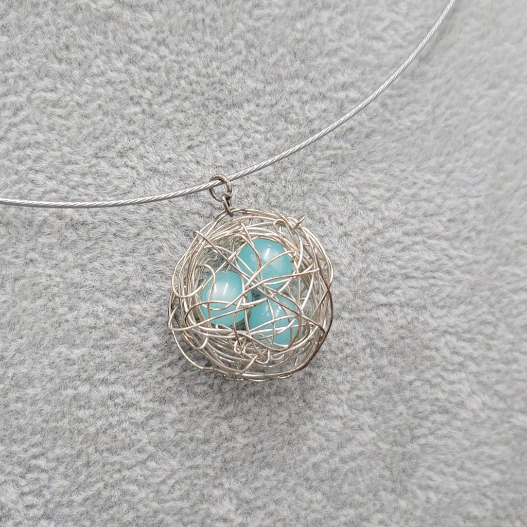 Birds Nest Pendant Necklace Blue Moonglow Beads Silver tone Wire 18"