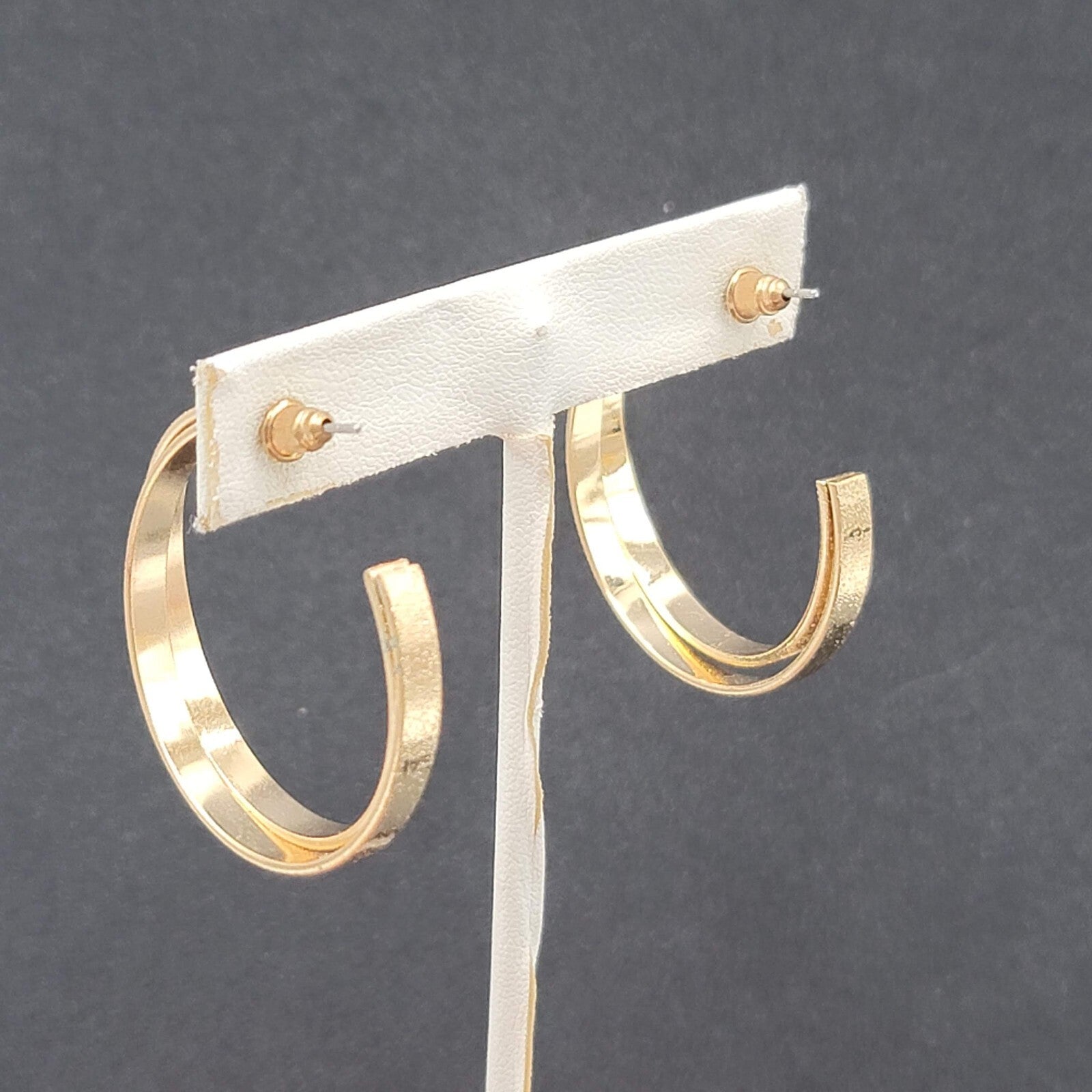 Pierced Earrings Gold tone Textured Double Hoops 1.5"