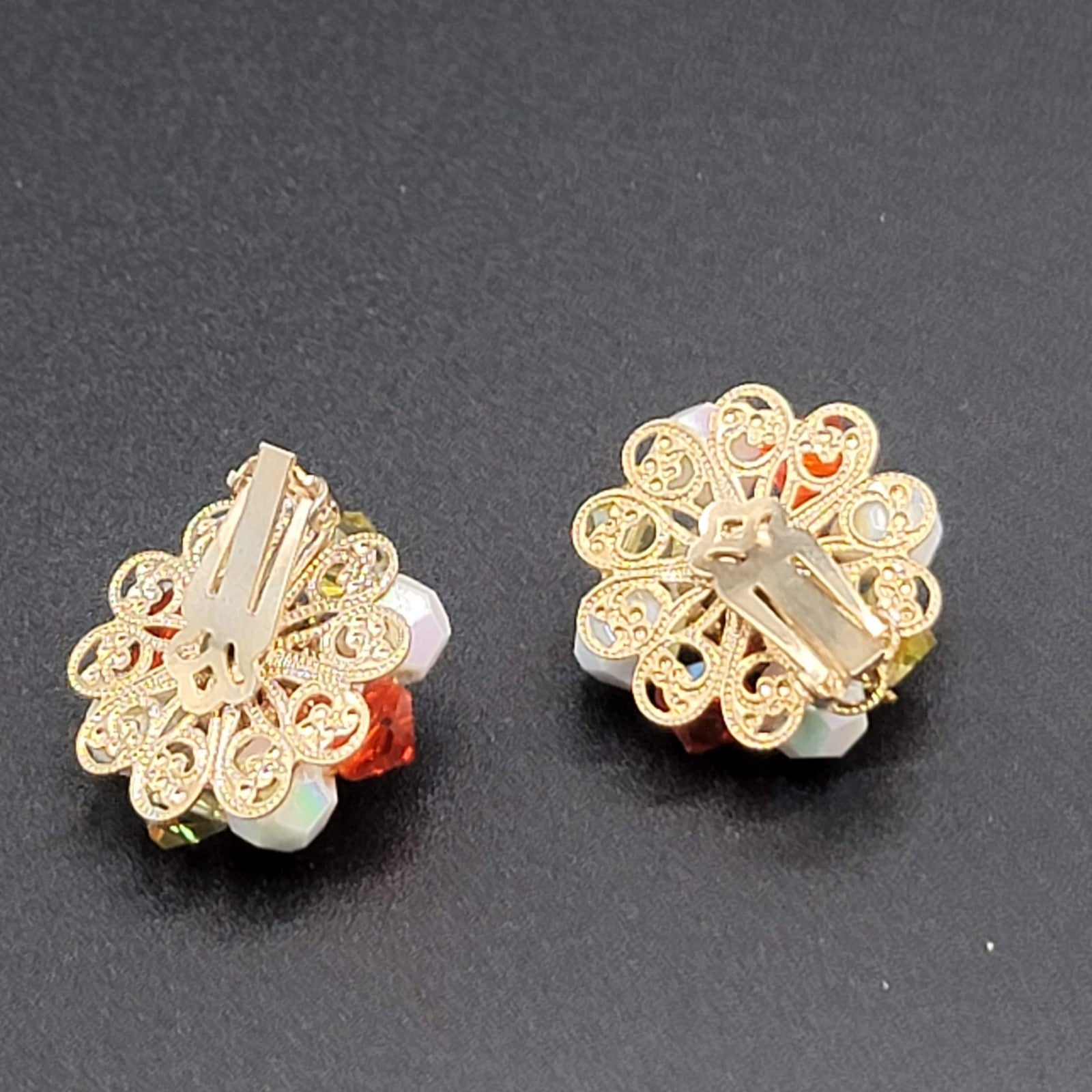 Vintage Clip on Earrings Red White Bead Gold tone 1 1/8"