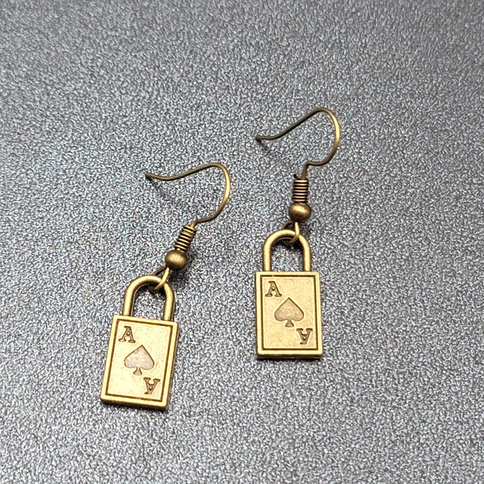 Ace of Spades Pierced Earrings Bronze tone Dangle 3/4"