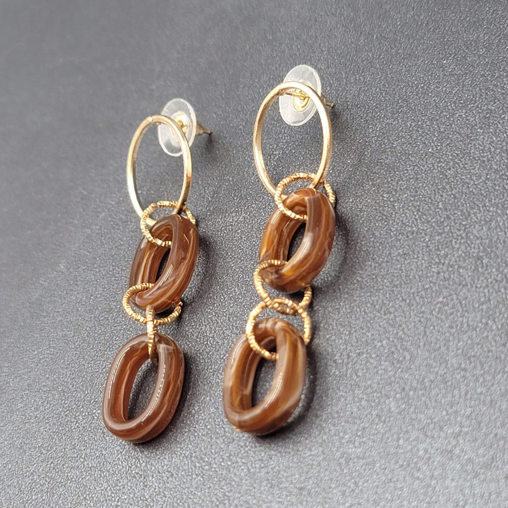 Pierced Earrings Gold tone Brown Swirl Acrylic Hoops Lightweight 2.75"