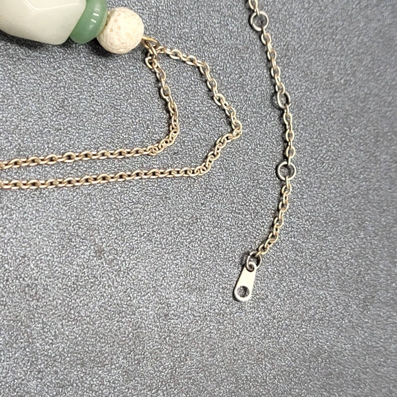Jadeite Bead Pendant Tassel Necklace Silver tone Chain 20"-23"