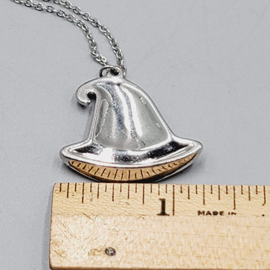 ALL THAT AND A POINTY HAT Pendant Necklace Enamel Silver tone 18"-20"
