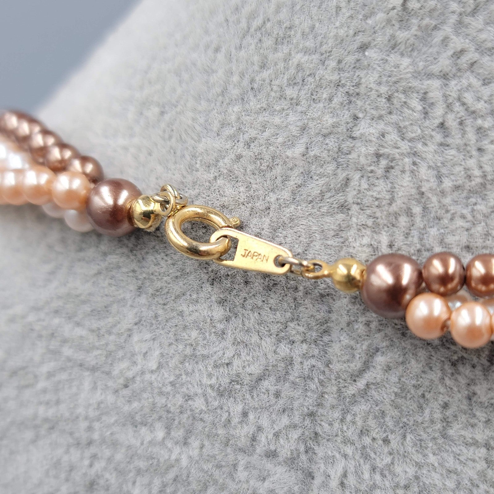 Vintage Small Bead Twist Necklace Cream Brown White Estate Costume Jewelry 16"