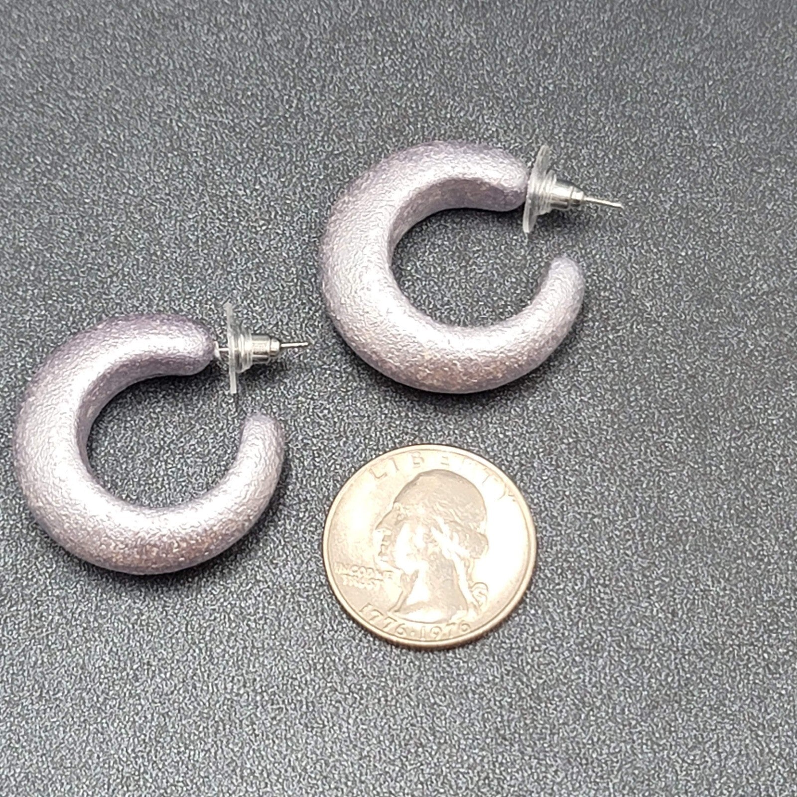 Pierced Earrings Textured Silver Lavender Wide Thick Hoops Dangle 1 1/8"