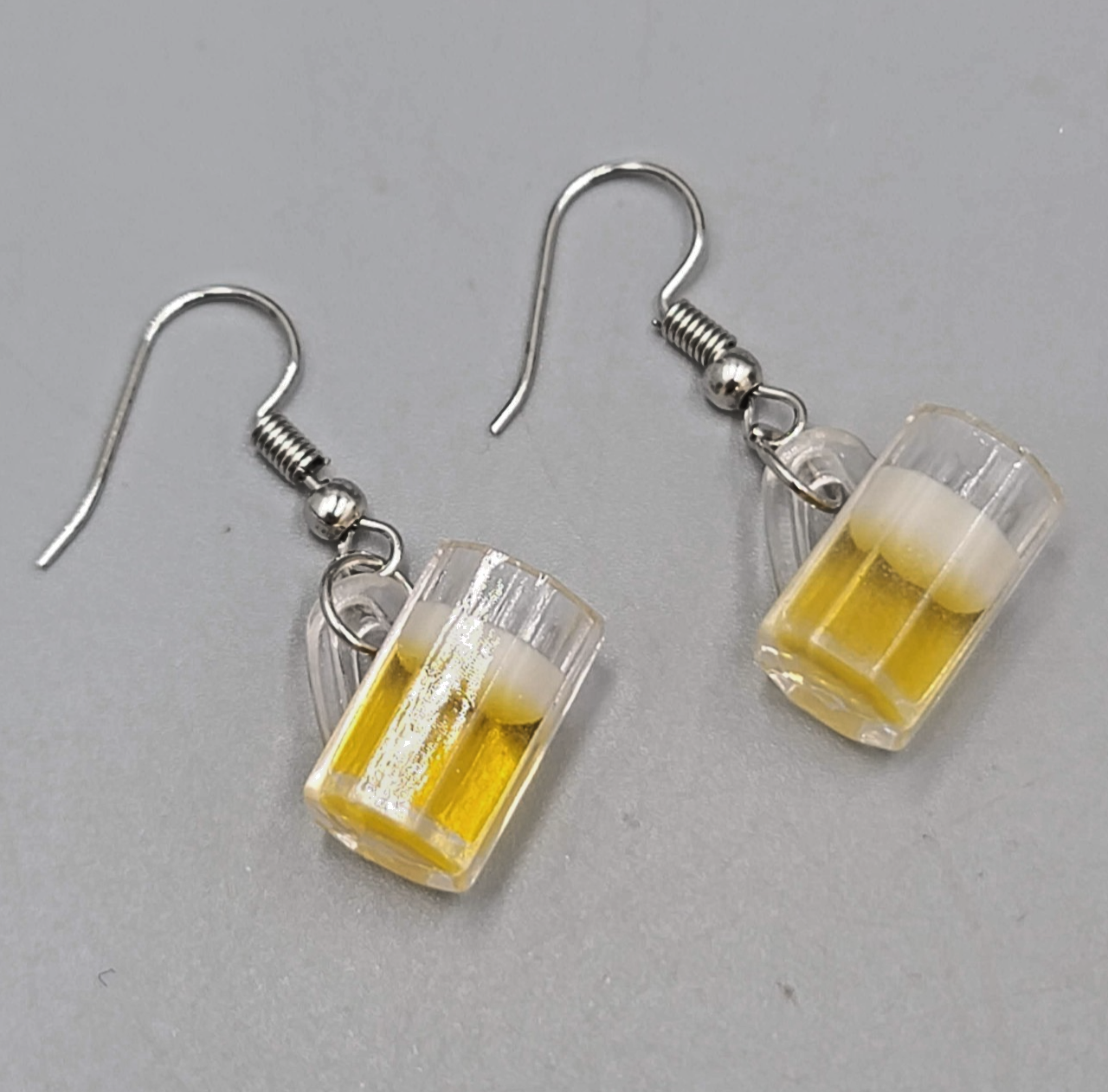 Pint o Beer Pierced Earrings Silver tone Dangle  3/4"