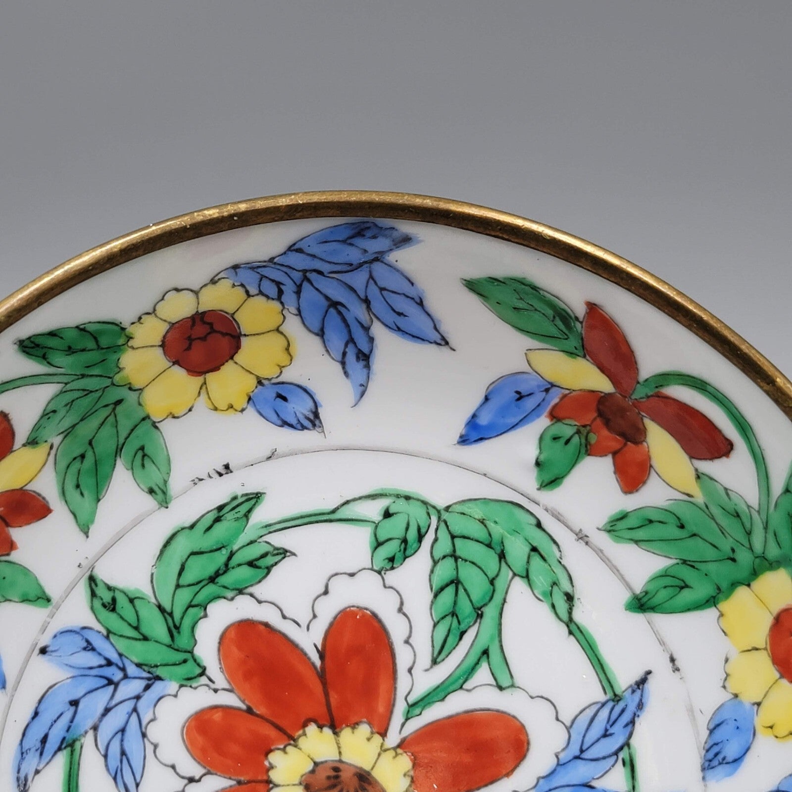 Japanese Porcelain BOWL Hand Painted Flower Brass 6 in