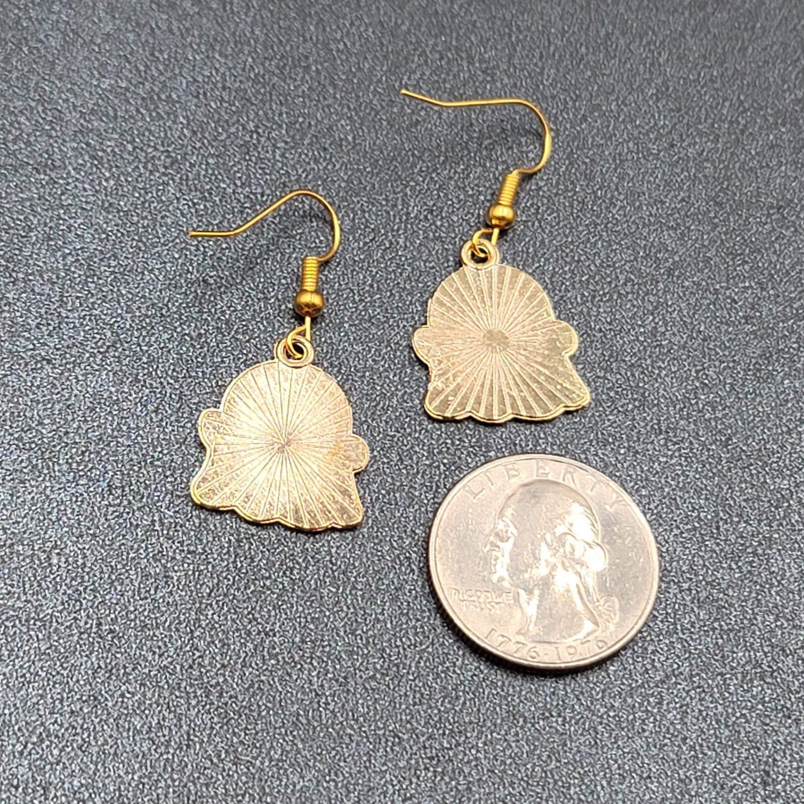 Ghost Halloween Pierced Earrings White Enamel Gold tone Enamel Dangle 3/4"