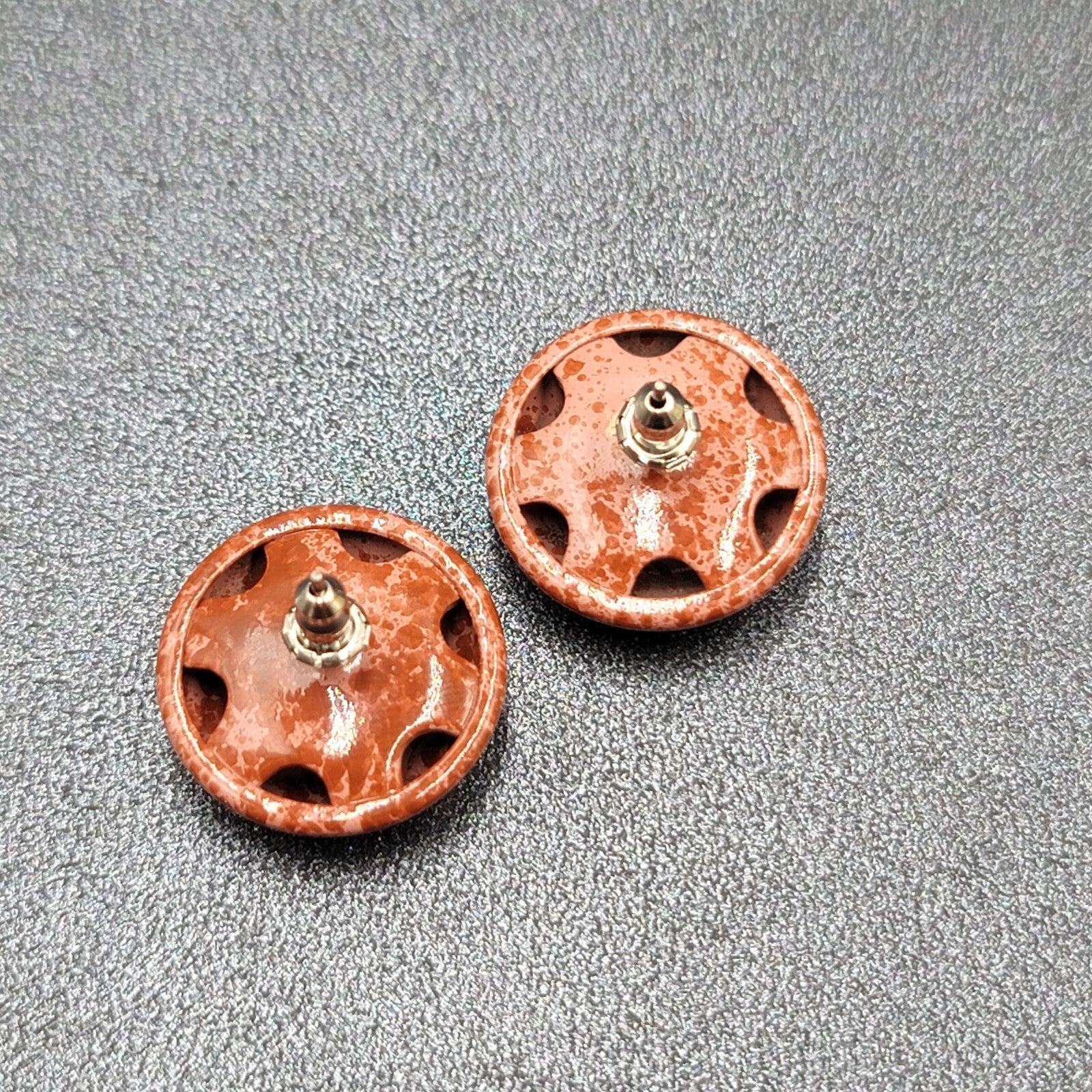 Vintage Pierced Earrings Bron Enamel Speckled Dome Studs 3/4"