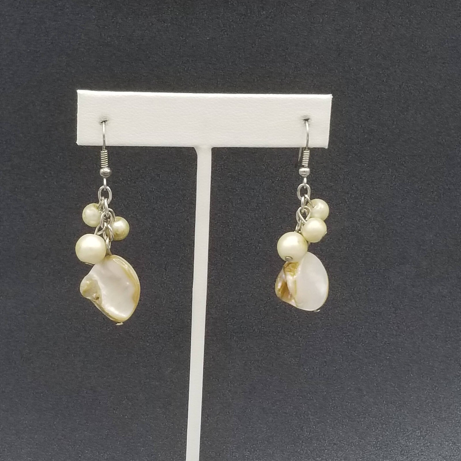 Pierced Earrings Silver tone White Shell Bead Dangle Beach Theme 1.5"