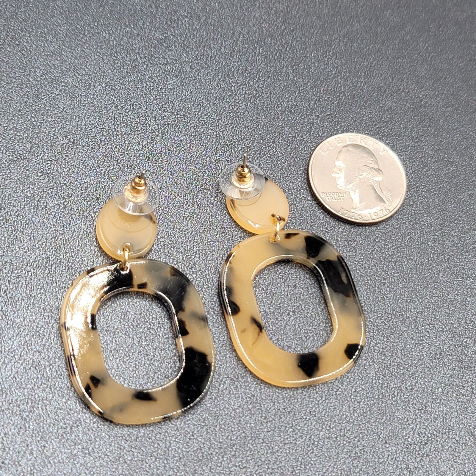 Pierced Earrings Brown Tan Speckle Dangle Hoops Statement 2"