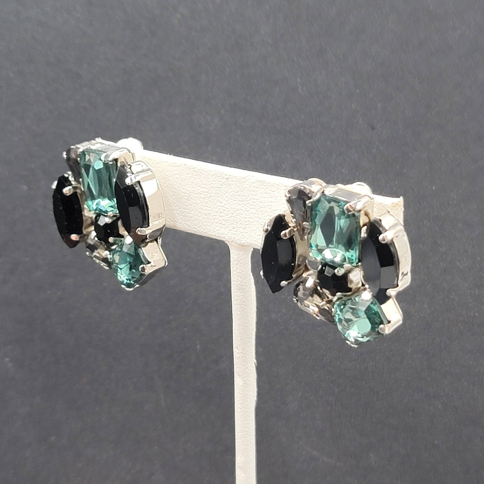 Clip on Earrings Silver tone Acrylic Green Black Statement Drop 1"