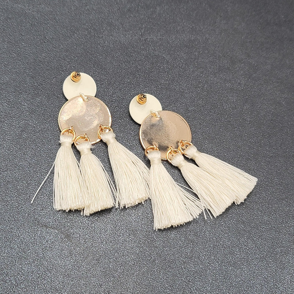 Pierced Earrings Brushed Gold tone White Tassel String Dangle 2.5"