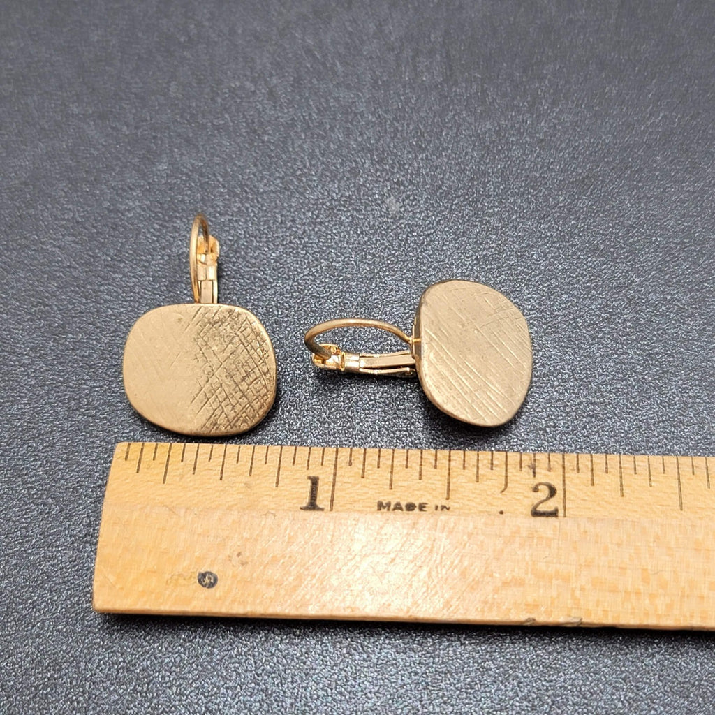 Pierced Earrings Gold tone Cross Hatch Dangle 5/8"