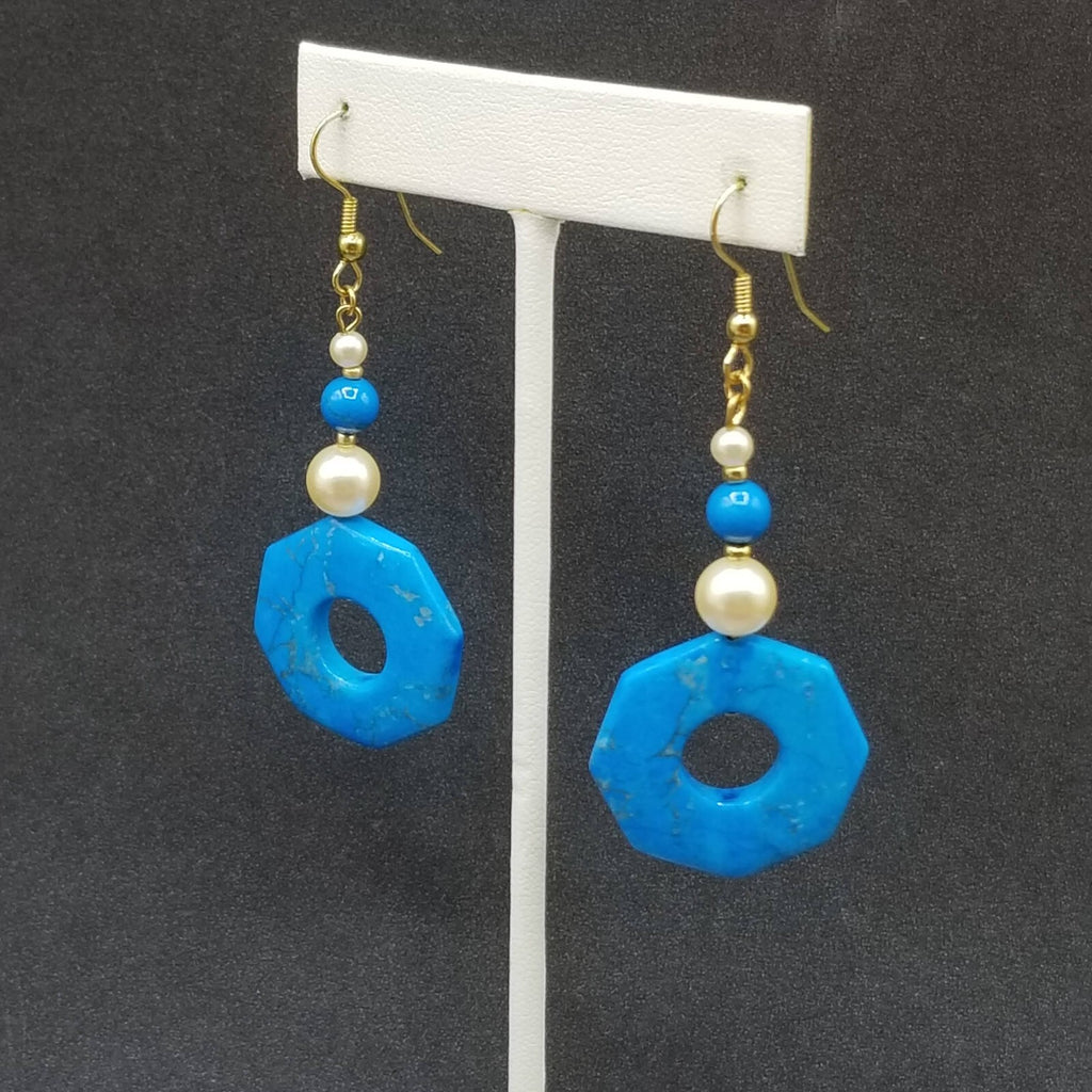 Pierced Earrings Gold tone Howlite Faux Pearl Geometric Statement Dangle 2"