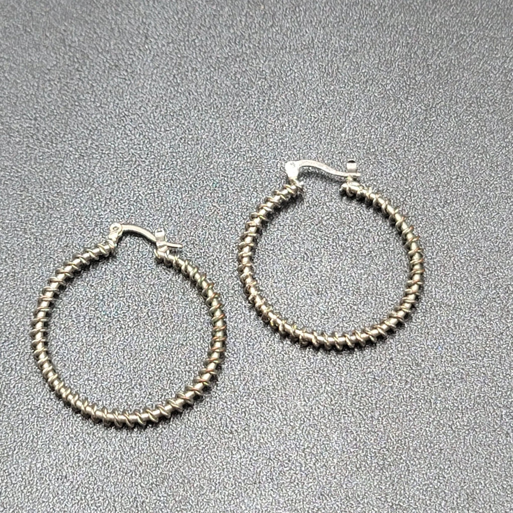 Pierced Earrings Silver tone Wire Twisted Hoops 1.25"