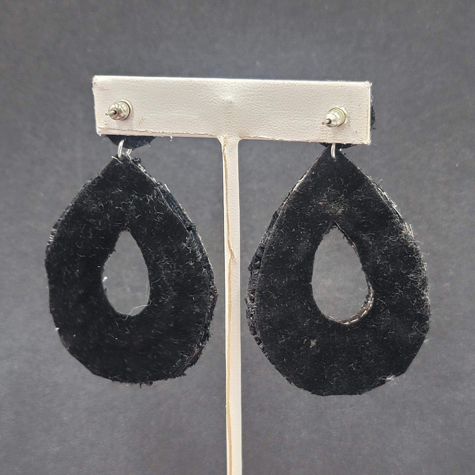Pierced Earrings Black Felt Seed Beaded Rhinestone Runway Dangle 3"