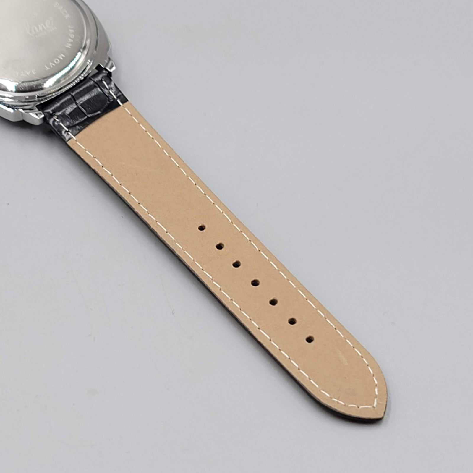 Park Lane Watch Womens Quartz Leather Strap 37mm Japan Movement NEEDS BATTERY