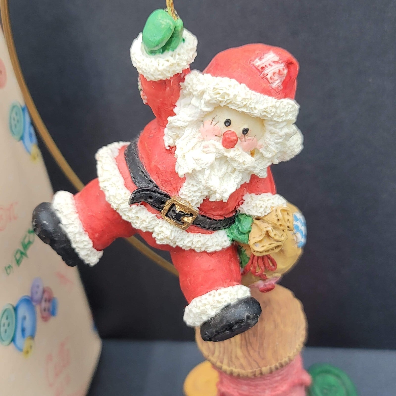 Vtg Christmas Enesco Cute As A Button Santa Green Glove Spool Base Figurine