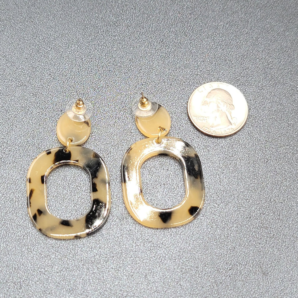 Pierced Earrings Brown Tan Speckle Dangle Hoops Statement 2"