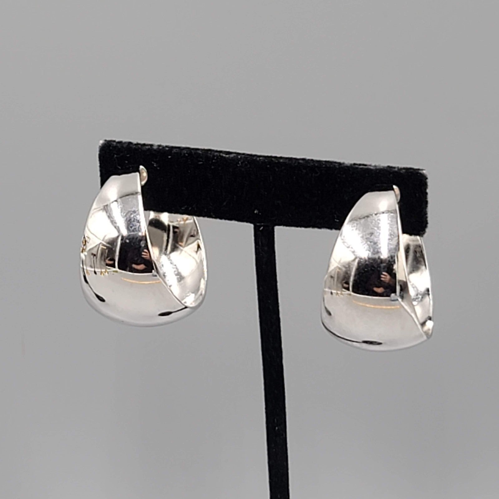 Vintage Monet Wide Hoops Clip on Earrings Silver tone 1.25 in
