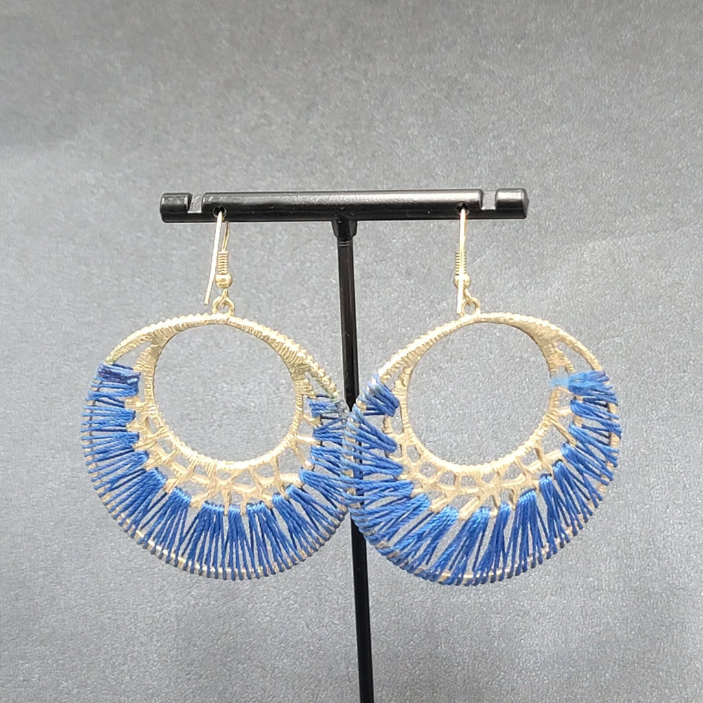 Pierced Earrings Gold tone Royal Blue String Art Dangle Hoops 1 7/8"