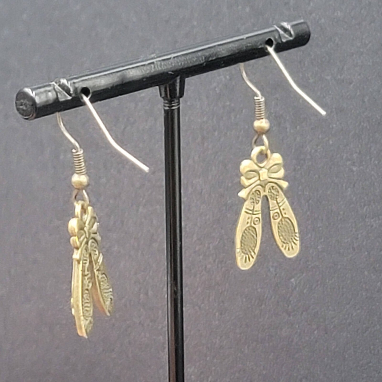 New BALLET SHOES Pierced Earrings Bronze tone Dangle Embossed 7/8"