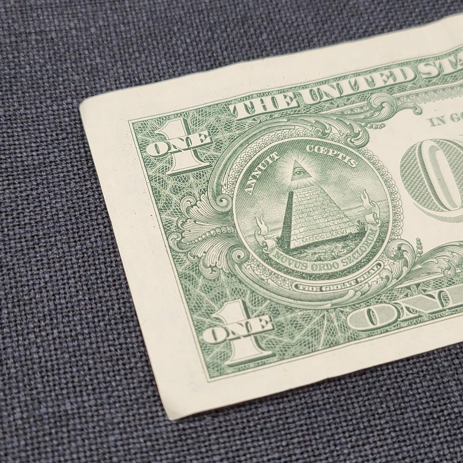 $1 Dollar Bill #F 45558846 G Series 2017 A