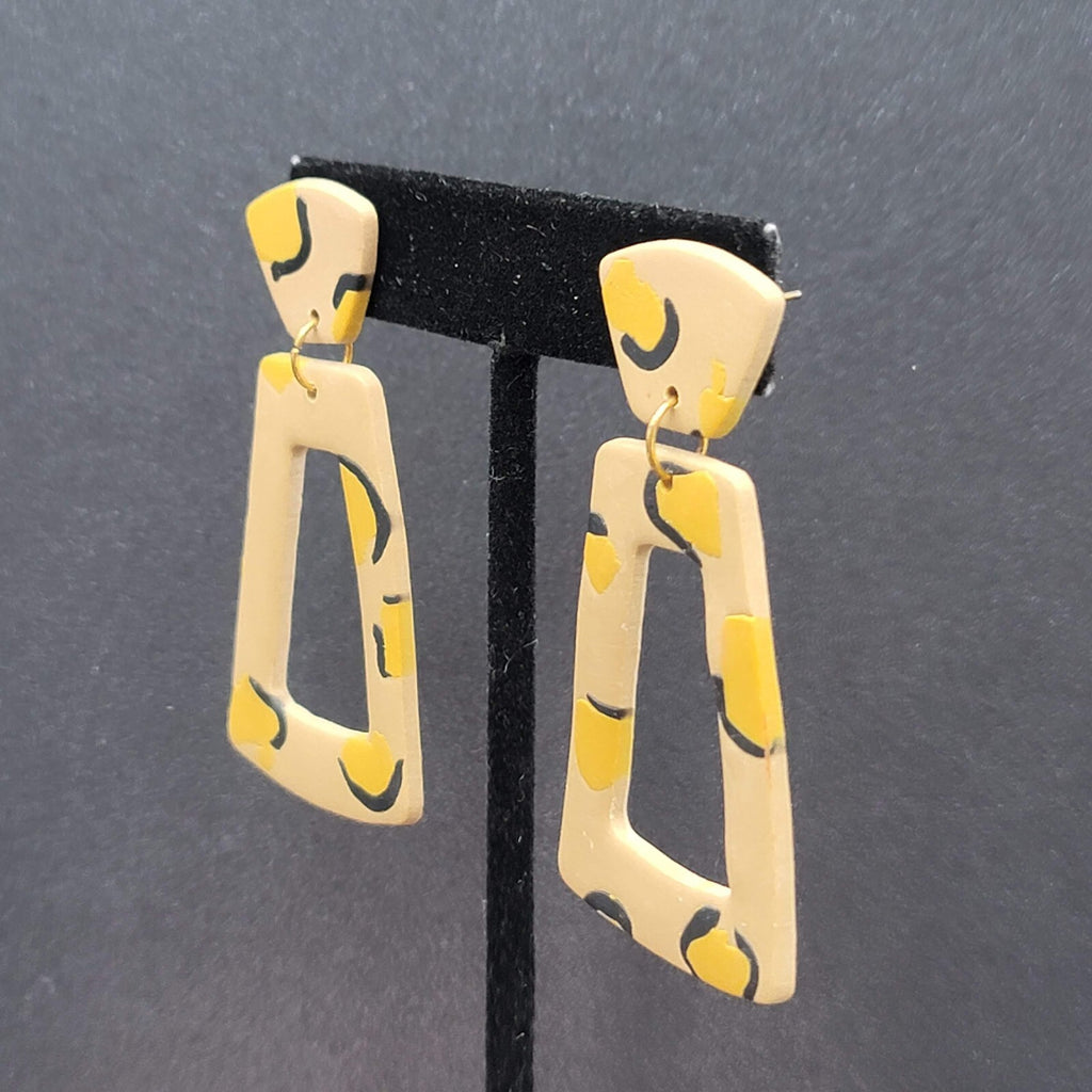 Pierced Earrings Beige Polymer Clay Yellow Black Statement Dangle 2 3/8"