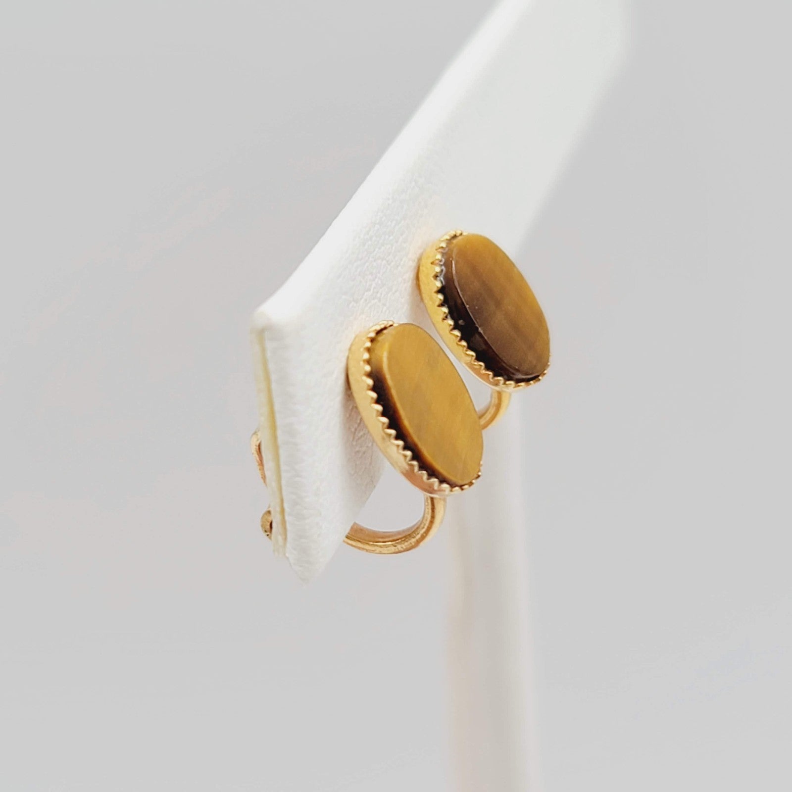 Vintage Tigers Eye Studs Clip on Earrings Gold tone Oval 3/8 in
