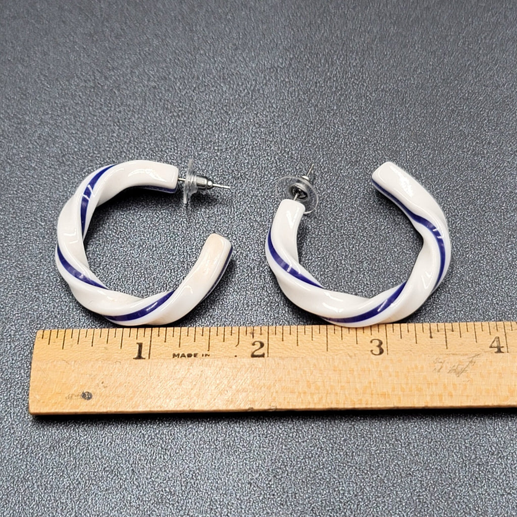 Pierced Earrings White Blue Acrylic Twist Hoops  1.5"