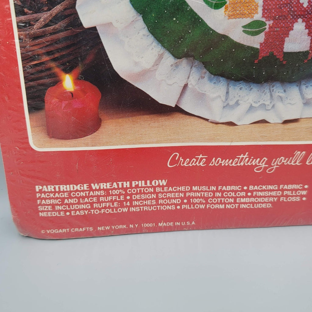 Vtg Partridge Wreath Vogart Crafts Stamped Cross Stitch Christmas Pillow Kit NOS