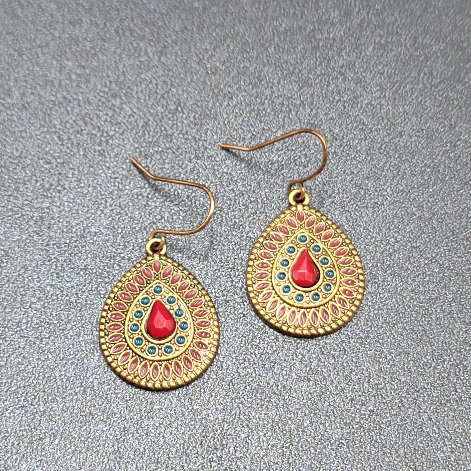 Boho Pierced Earrings Gold tone Teardrop Medallion Dangle 1"
