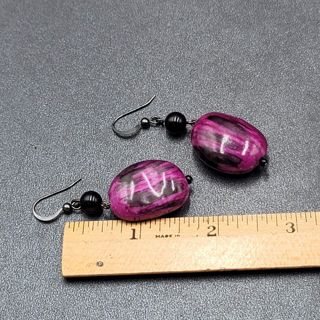 Pierced Earrings Acrylic Purple Black Statement Beads 1.75"