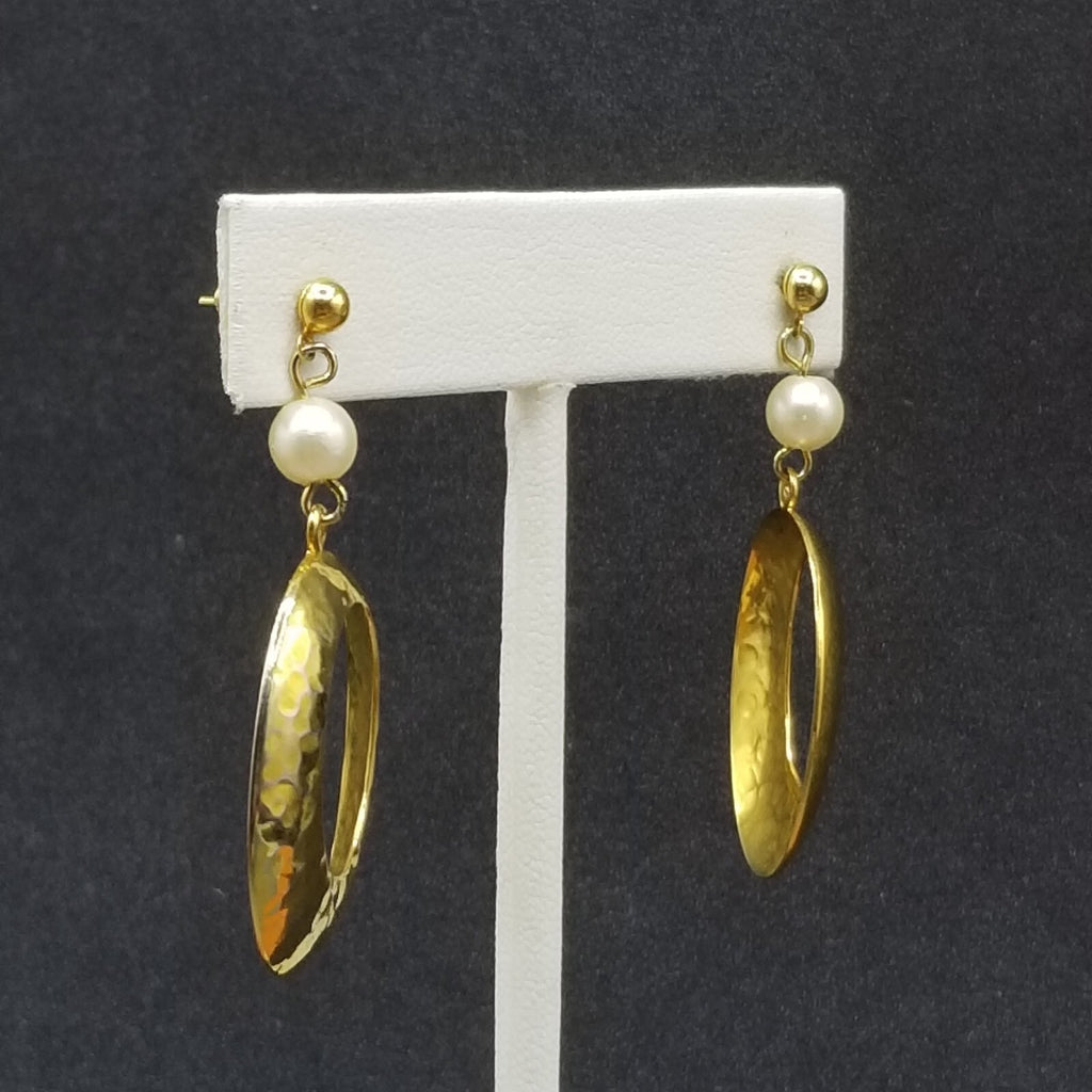 Pierced Earrings Gold tone Faux Pearl Hammered Oval Dangle 1 7/8"