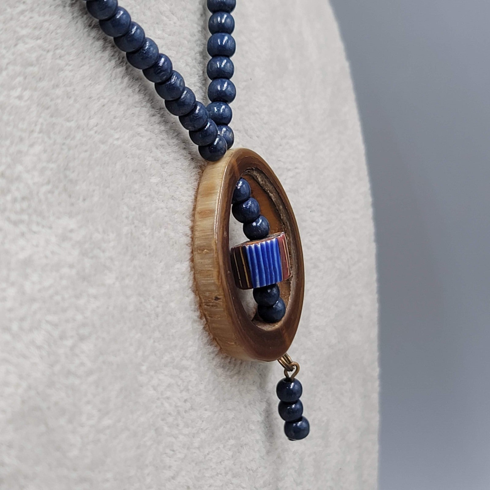 Vintage Artisan Necklace Blue Bead Cow Horn Ring 16 in