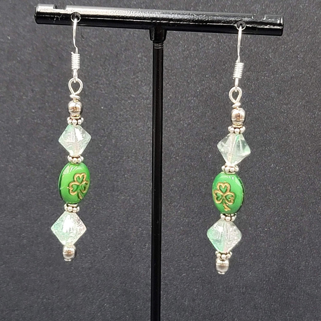 Beaded Pierced Earrings Dangle Silver tone Hook Green Bead Shamrock