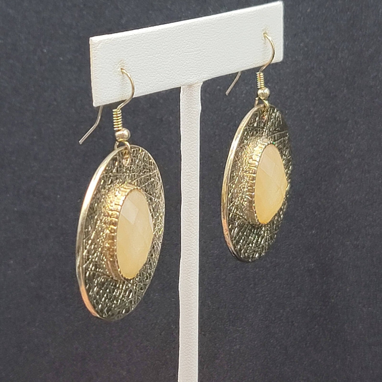 Pierced Earrings Gold tone Sparkle Acrylic Faceted Accent Dangle 1.5"