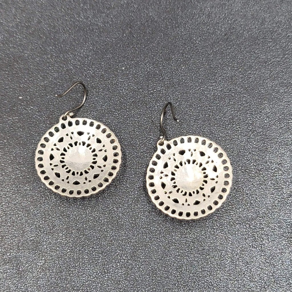 Pierced Earrings Silver tone Faux Pearl Open Work Medallion Dangle 1"