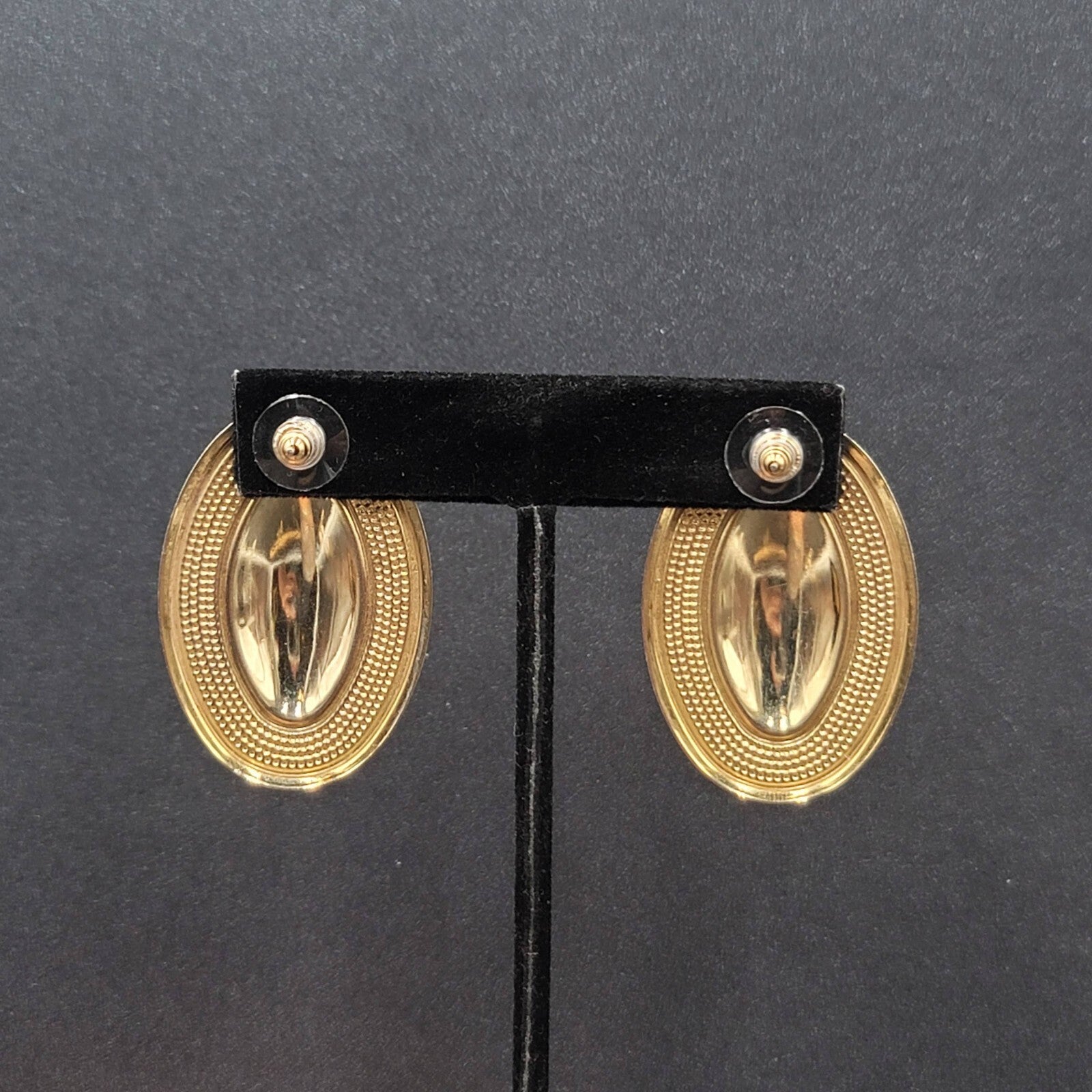 Vintage Pierced Earrings Gold tone Cream Swirl Enamel Long Oval Statement 1.75"